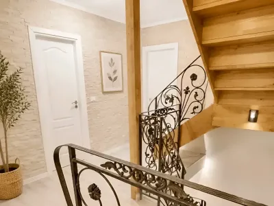 scara din lemn fier forjat casa vanzare cumparare Vidra Ilfov