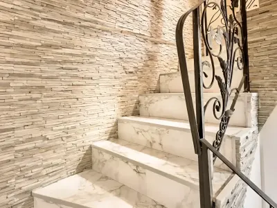 scara interioara perete piatra casa vanzare cumparare Vidra Ilfov