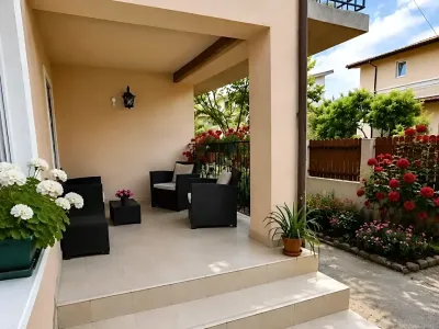 balcon amenajat cu flori casa vanzare cumparare Vidra Ilfov