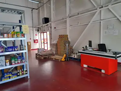 Hala de inchiriere cu stocuri de marfa in Afumati Ilfov