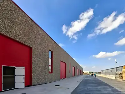 Hala industriala de vanzare cu platforma in Chitila Ilfov