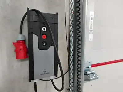 Hala de vanzare Chitila Ilfov statie incarcare electrica