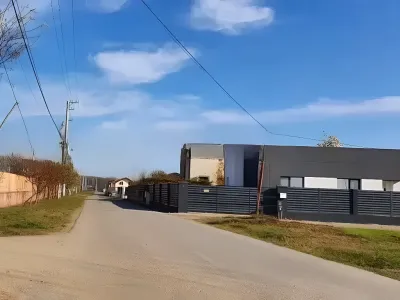 Teren vanzare cumparare Balotesti Ilfov cu strada neasfaltata