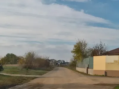 vanzare cumparare teren Balotești Ilfov langa gard verde