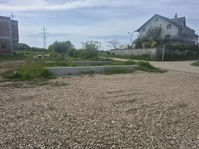 Teren intravilan vanzare cumparare parcare in Balotesti Ilfov