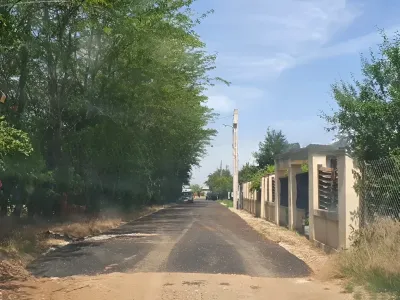 vanzare cumparare teren cu arbori si gard Balotești Ilfov