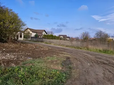 vanzare cumparare teren intravilan cu iarba Balotești Ilfov