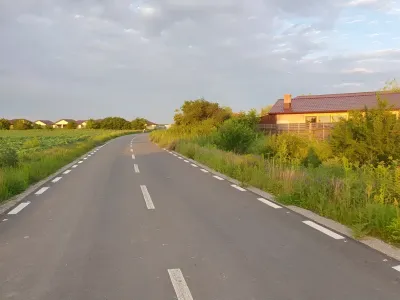 Teren de vanzare in Balotesti Ilfov drum acces neasfaltat