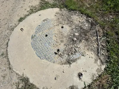 Utilitati canalizare teren vanzare cumparare Balotesti Ilfov