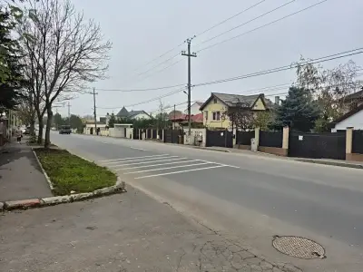Teren de vanzare cumparare zona cu case noi Balotesti Ilfov