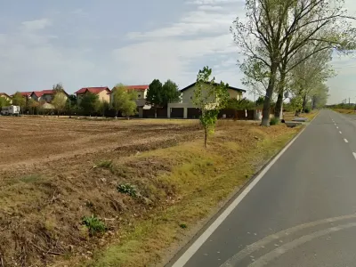 Teren intravilan de vanzare cumparare cu case in jur Balotești Ilfov