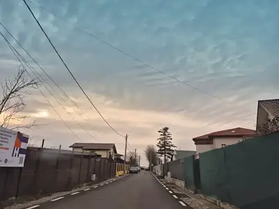 Teren de vanzare Balotești Ilfov drum acces si gard