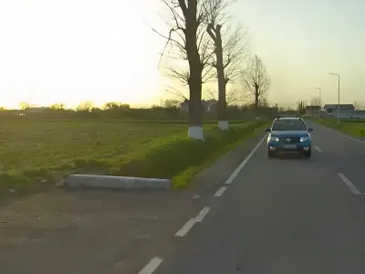 Sosea asfaltata langa teren vanzare cumparare Blejești Teleorman