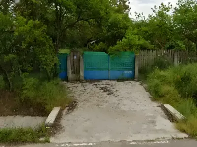 vanzare cumparare teren cu poarta albastra Cetatea Teleorman