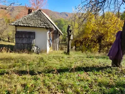 Teren vanzare cumparare la munte in Nucșoara Argeș cu cabana