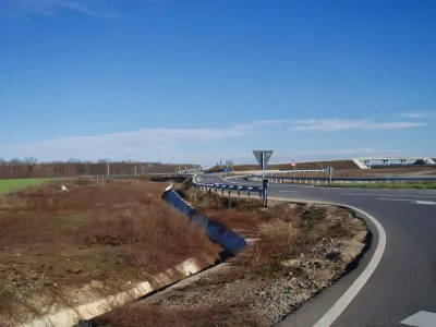 drum asfaltat curbat spre teren vanzare cumparare Snagov Ilfov
