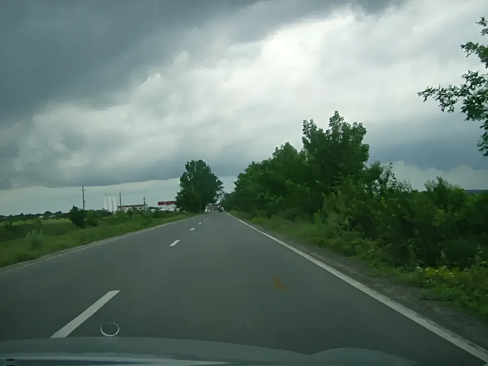 Vanzare teren in Buftea Ilfov drum asfaltat